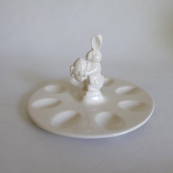 NEW VINTAGE CERAMIC EASTER BUNNY RABBIT WHITE DEVILED EGG SERVING DISH PLATE - Picture 6 of 13